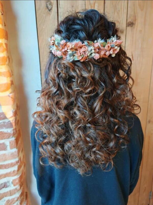 Peigne en fleurs séchées sur mesure