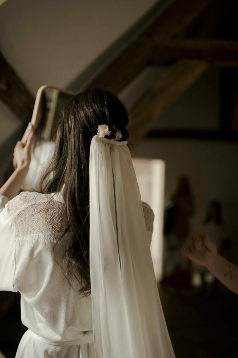 Épingle à cheveux en fleurs séchées – Image 4