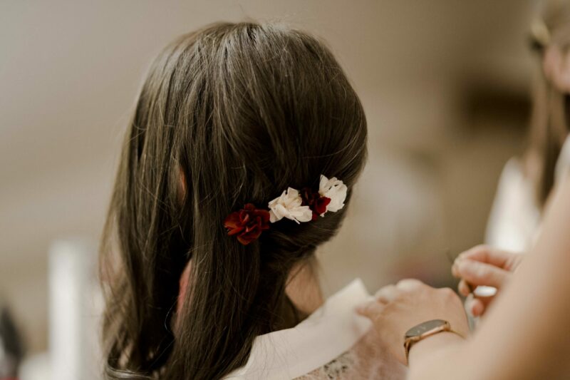 Épingle à cheveux en fleurs séchées – Image 2