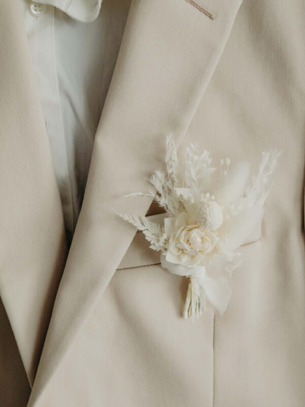 Pack mariage monochrome sur mesure - Bouquet & boutonnière